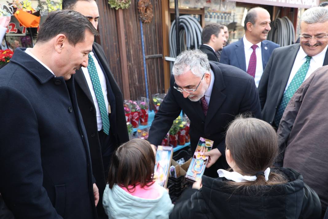 Başkan Kılca, Bakan Işıkhan’a Karatay'ı tanıttı, yatırımları anlattı 10